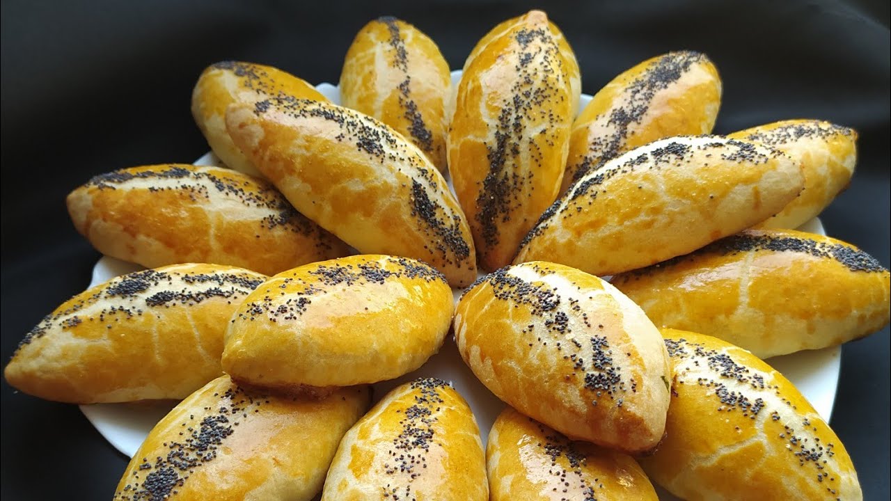 Yosh yigitlar bilan jinsiy aloqada bolgan keksa ayollar video T.T va uning jiyani bilan jinsiy aloqa haqida ruscha video