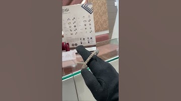 Eye catching diamond bangle. All .50ct pointers studded in 14kt white gold✨✨