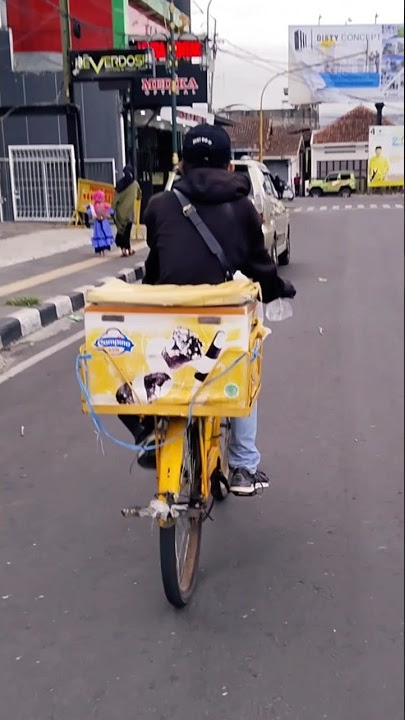 Campina Ice Cream song
