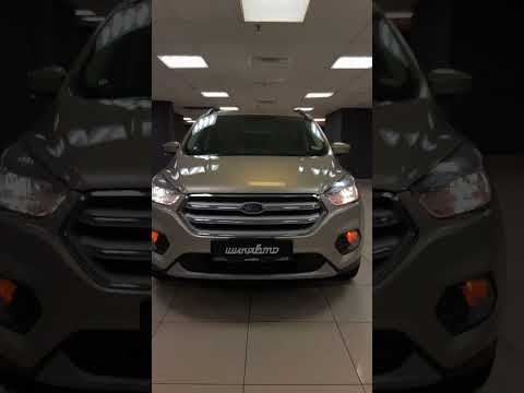 Videó: A ford escapes jó autók?