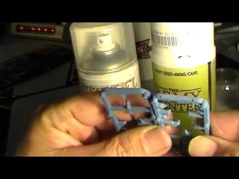 The Army Painter: Primer - Wolf Grey