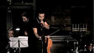 Video thumbnail of "Shahin Najafi & Shahrokh Moshkin Ghalam - Momayez Sefr - Live"