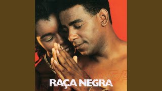 Video thumbnail of "Raça Negra - Cheio De Desejo"