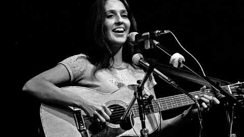 Joan Baez - Long Black Veil
