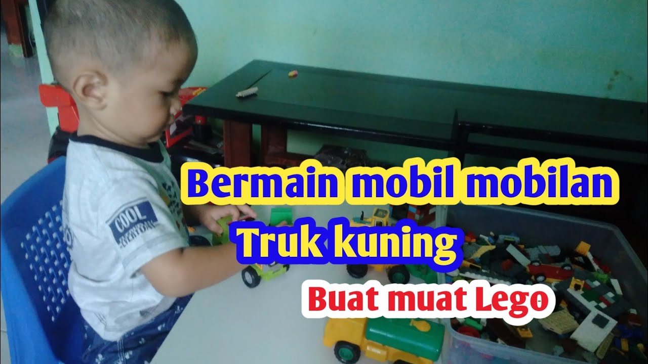 Main mobil mobilan truk kuning  dengan muatan lego YouTube