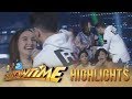 It's Showtime Cash-Ya: Billy puts a jacket on Coleen on Cash-Ya! Kaya!