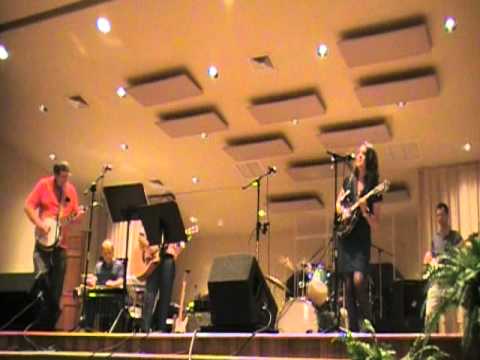 Lauren Mascitti and the Crystal River Band: "Low a...
