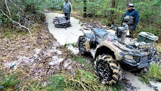 Sabine ATV Park | Honda Pulling Out A Can-Am w/ The TigerTail