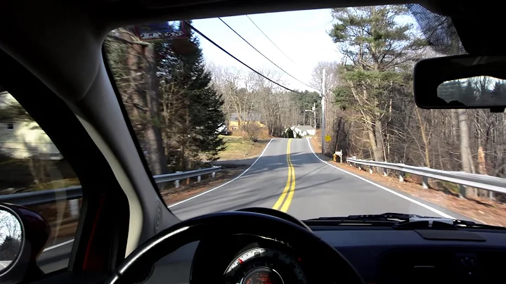 Ouzi Drives - back roads of York Maine in Fiat 500