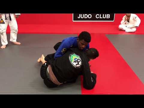 Bruno Cesar   - 1/2 Guard - Roll Under Sweep