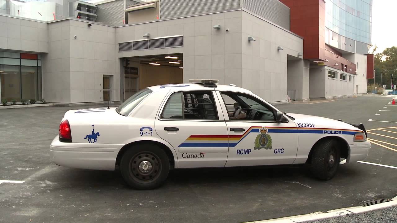 Surrey Memorial Hospital / Police & Ambulance Orientation Video 2013