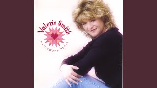 Video thumbnail of "Valerie Smith - The Man in the Middle"