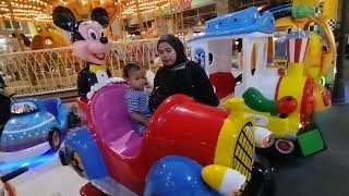 nada naik kereta api