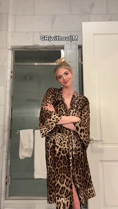 GR(without) #KateUpton for the SI Anniversary red carpet. 😍 (🎥: IG KateUpton/E!) #shorts