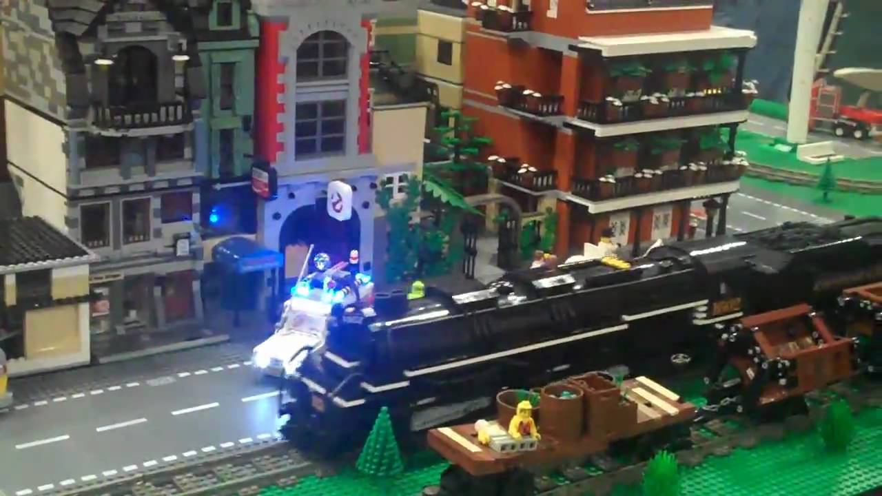 Insane Legos at SXSW ScreenBurn 2010