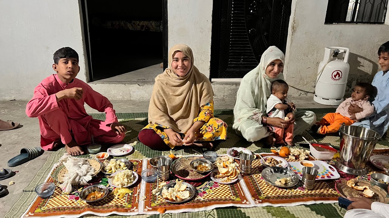 Aftari Ki Bahut Bari Dawat | Big Surprise | Pakistani Vlog | Null installing 