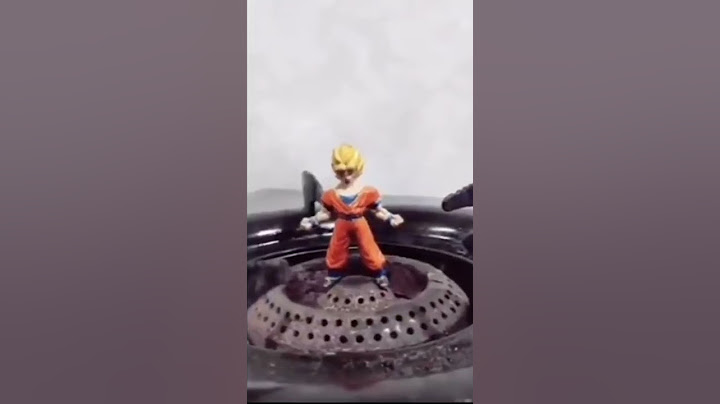 Goku super saiyan 2 on gas stove🤣