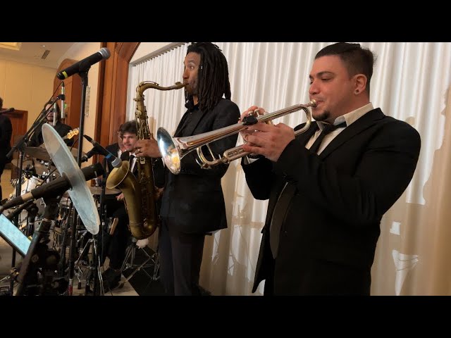 TG Entertainment – Wedding Dinner Hour at Balboa Bay Resort