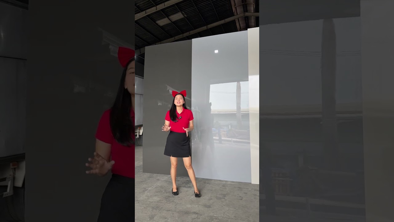 Tấm ốp than tre đơn sắc phủ PET bóng siêu hiện đại