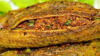 भरवां करेले की सब्जी तो बहुत खायी होगी पर कभी ऐसी नहीं खायी होगी | Karela Sabji | Bittergourd Curry