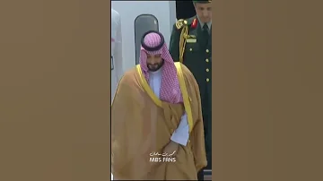 وصول ولي العهد الأمير محمد بن سلمان إلى البحرين لحضور القمة العربية 