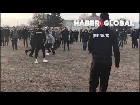 Hikmet Hacıyev Ağdam'da 'Karabağ' futbolcularıyla işte böyle futbol oynadı!
