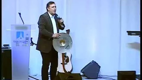 Ser luz es nuestra identidad - Alejandro Espnola -...