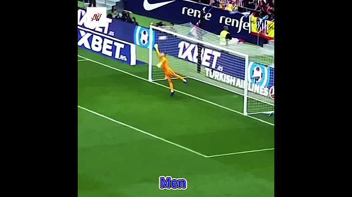 Women’s Free-kick vs Men’s Free-kick ☠️ #football #footballskillschallenge #footballskills #skills