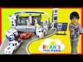 Tomica chevron gas station playset with disney cars toys