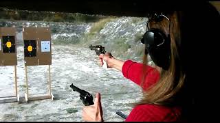 Maru Shooting Like Yosemite Sam