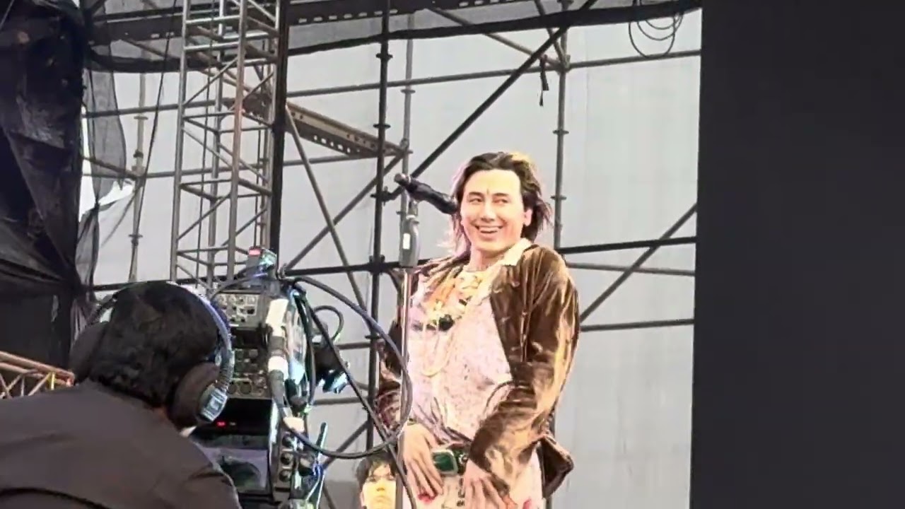 Fujii Kaze at Lollapalooza in India 24th Jan 2026 part 1 - YouTube