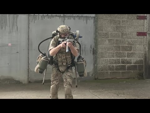 Gravity Industries - UK Tactical Jet Suit Drills [1080p] @arronlee33
