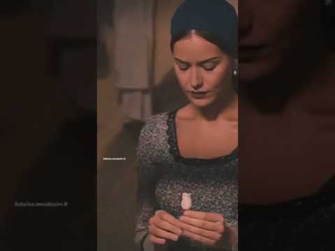 Burcu Güneş - Bir Ay Doğar.