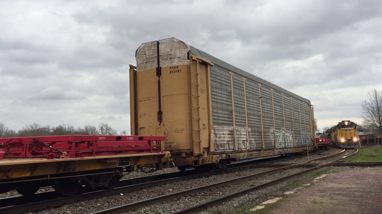 2019-03-07f Union Pacific Autoracks & Parts - YouTube