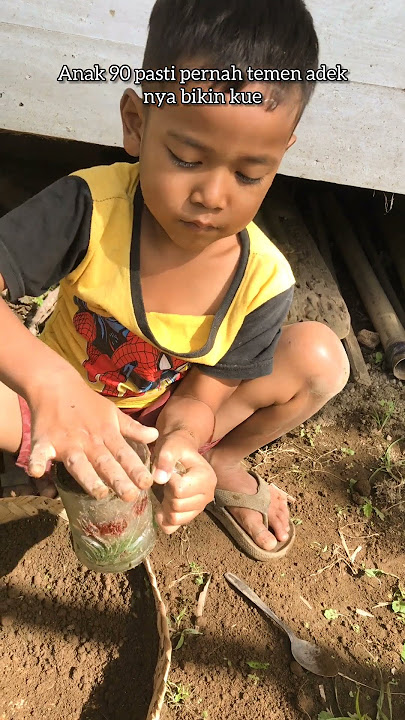 anak 90 pasti pernah di ikutin Ade ke mana