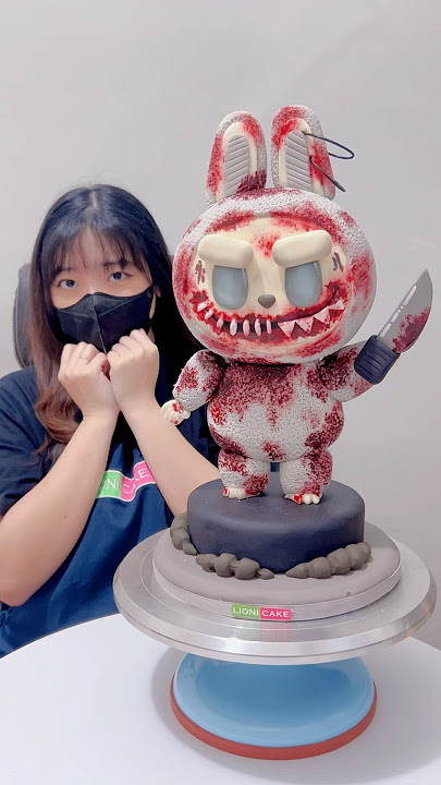 What kind of pumpkin is this? #cake #cakedecorating #birthdaycake #lionicake