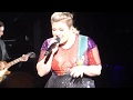 Capture de la vidéo Kelly Clarkson - The Piece By Piece Tour Dvd