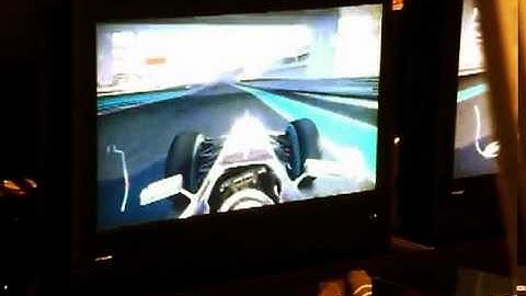 F1 2010 GamesCom Gameplay AbuDhabi McLaren