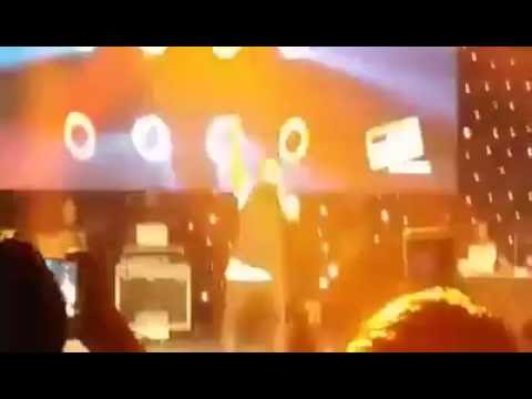 اغنية عمري ابتدا من حفل تامر حسني في نادي الارينا بعمان 20 08 2016 لايف