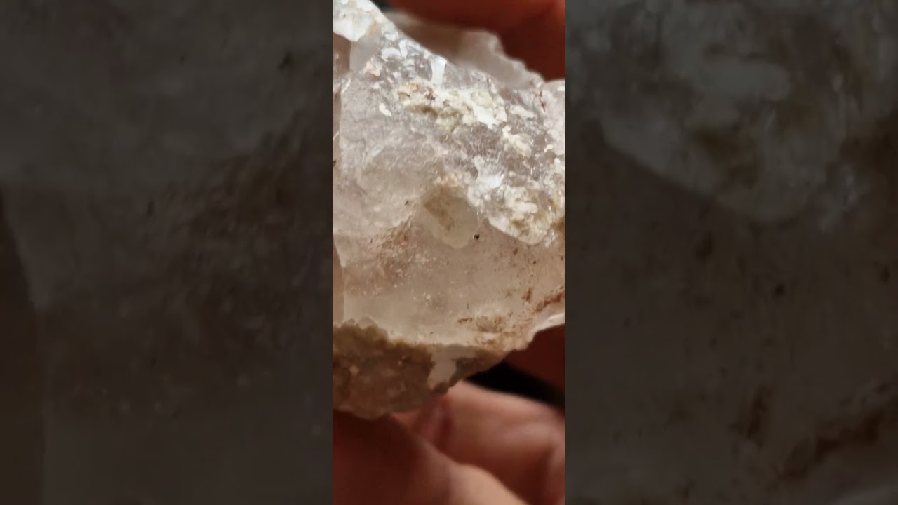 wonderful rough rutilequartz crystal✨️🔥 