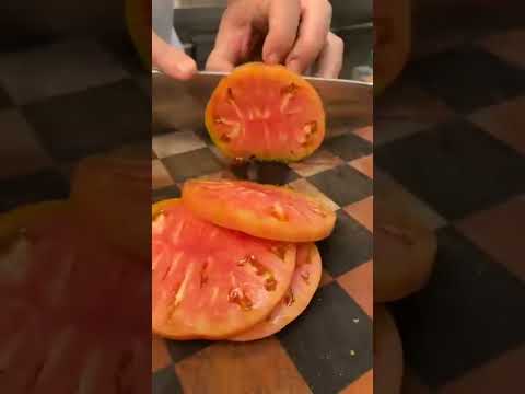 Video: Carpaccio Di Calamari E Pomodori