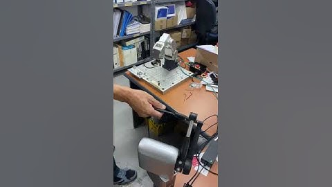 Using ‎@HaplyRobotics  Inverse3 Device to remote control @Mecademic Meca500 Industrial Robot