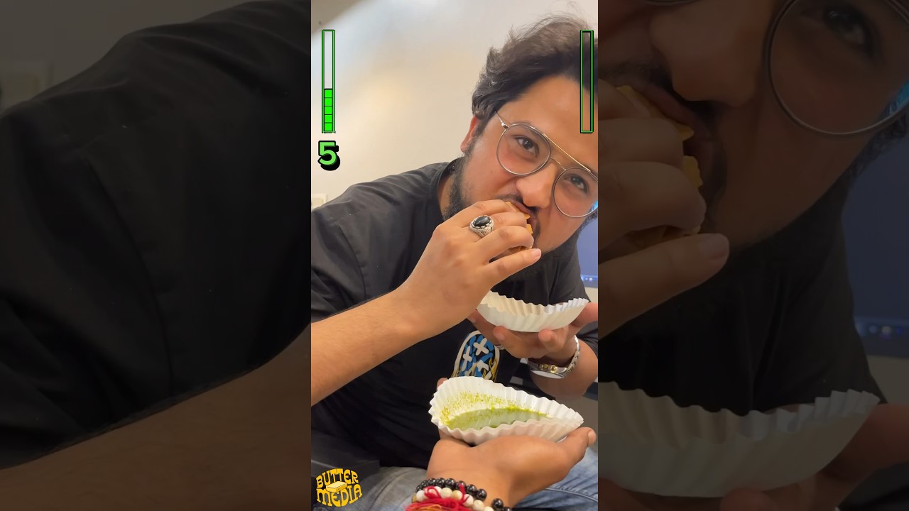 Samosa War (With or without Chutney) #garammasala #viral #pathan #officereels #corporatememes #memes