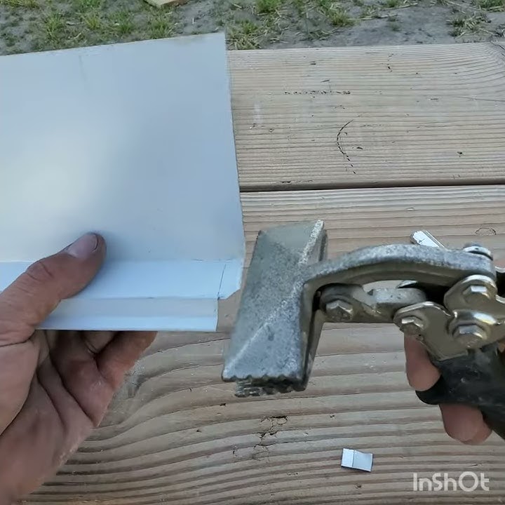 Professional window head flashing |cut out and installation|