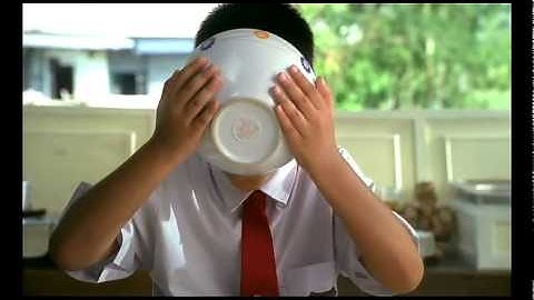 Mie Sedaap - Adi and chicken Official Video