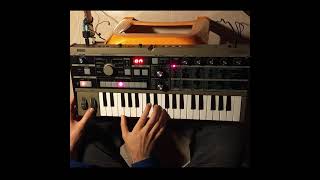 How to get a Roland TB 03 sound on a Microkorg (or at least I tried)