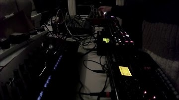 Digitakt, Roland SE-02, Minibrute 2S and Korg Minilogue XD Module: Analogue Friends 4