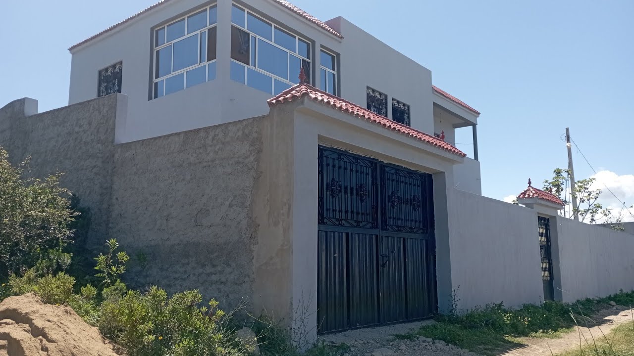 فيلا راءعة ومحفضة مع إطلالة على البحر منطقة سيدي قنقوش قريبة من الشاطئ وطريق الرئيسية0703640826طنجة