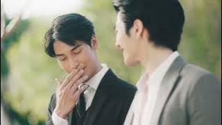 Porsche Kiss Kinn with his fingers. #kinnporsche #mileapo #kinnporschetheseries