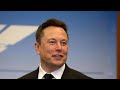 Elon Musk tweets Apple CEO refused a meeting to discuss purchasing Tesla